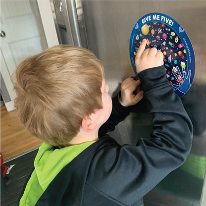 Space 🛸 'Give Me Five' Kid Katcher Vehicle Magnet